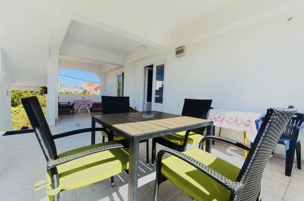 Apartments Smilja Tribunj  Luaran gambar